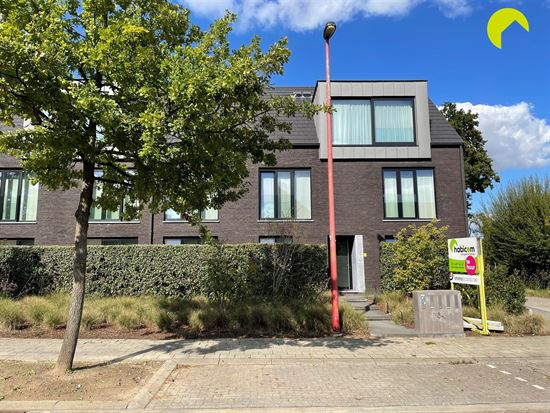 Gelijkvloers appartement (2016) op rustige en groene locatie
