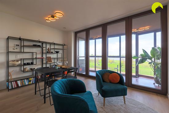 Stijlvolle studio met Scheldezicht op Nieuw-Zuid