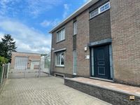 Huis - BILZEN-HOESELT