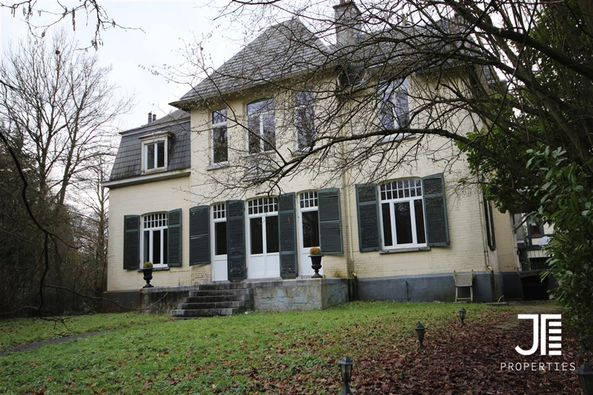 Villa à 1640 RHODE-SAINT-GEN_SE (Belgique) - Prix 1.650.000 €