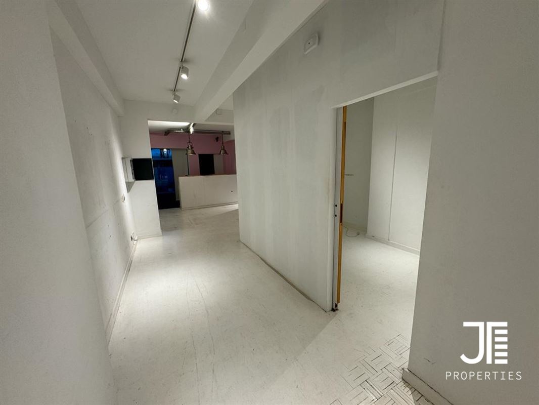Foto 11 : Appartement te 1050 BRUXELLES (België) - Prijs € 438.000
