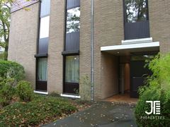 Image 15 : Appartement à 1180 UCCLE (Belgique) - Prix 1.580 €