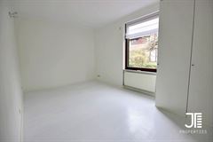 Image 10 : Appartement à 1180 UCCLE (Belgique) - Prix 1.580 €