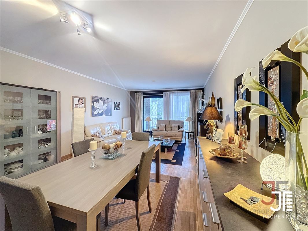 Foto 2 : Appartement te 1050 Ixelles (België) - Prijs € 495.000