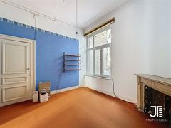 Foto 13 : Immeuble de rapport te 1050 Ixelles (België) - Prijs € 750.000