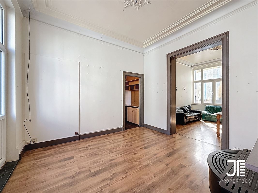 Foto 22 : Immeuble de rapport te 1050 Ixelles (België) - Prijs € 750.000