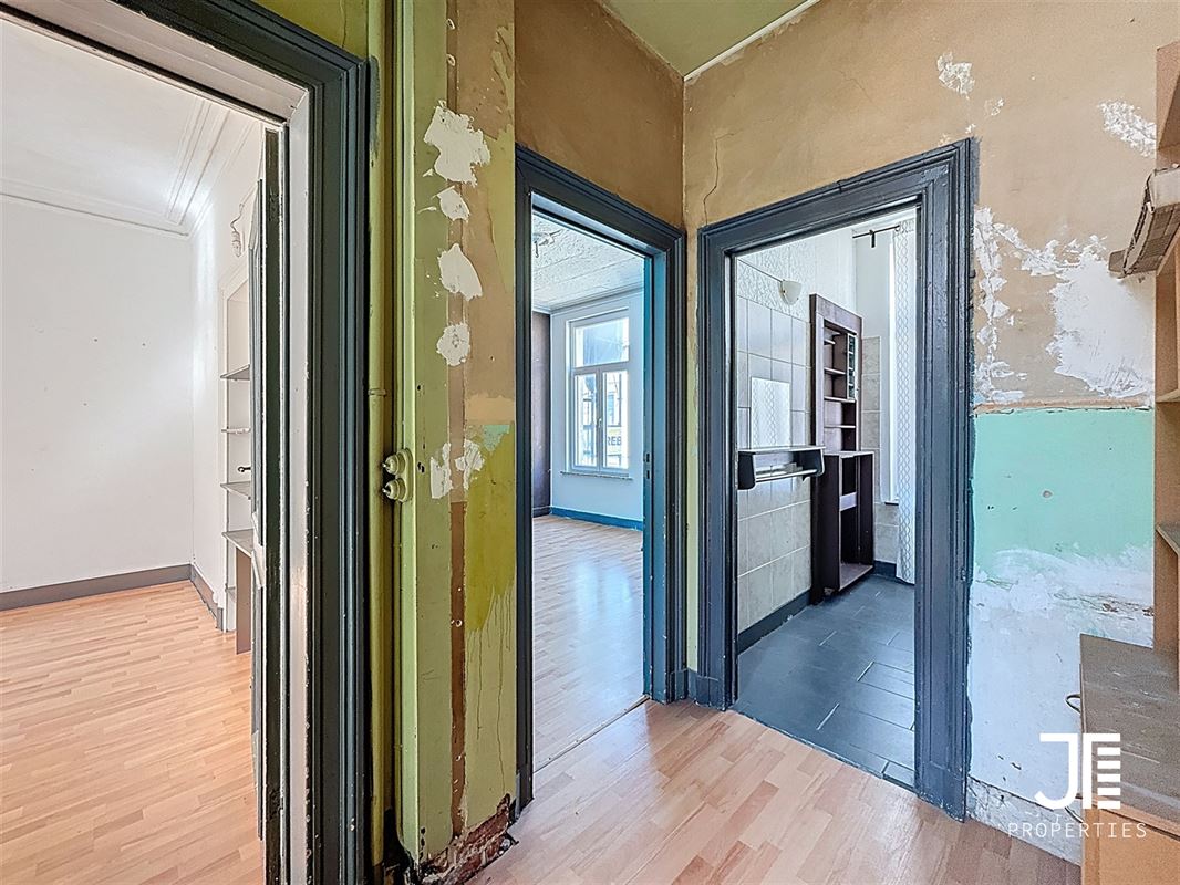 Foto 20 : Immeuble de rapport te 1050 Ixelles (België) - Prijs € 750.000