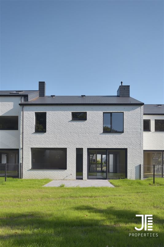 Foto 19 : Woonhuis te 1310 LA HULPE (België) - Prijs &euro; 690.000