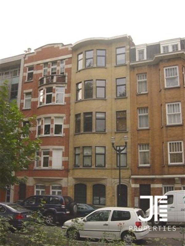 Appartement à 1030 SCHAERBEEK (Belgique) - Prix 1.050 &euro;