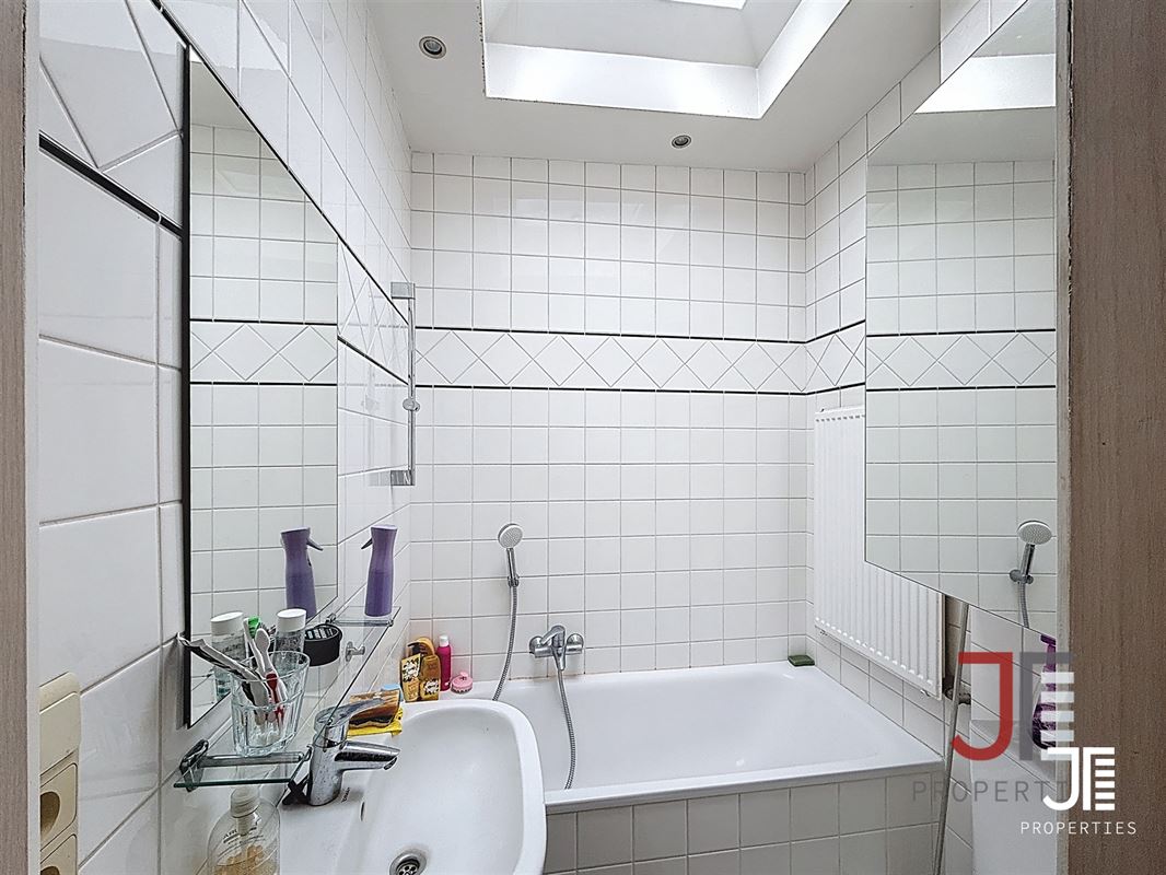 Foto 15 : Immeuble de rapport te 1060 Saint-Gilles (België) - Prijs &euro; 625.000