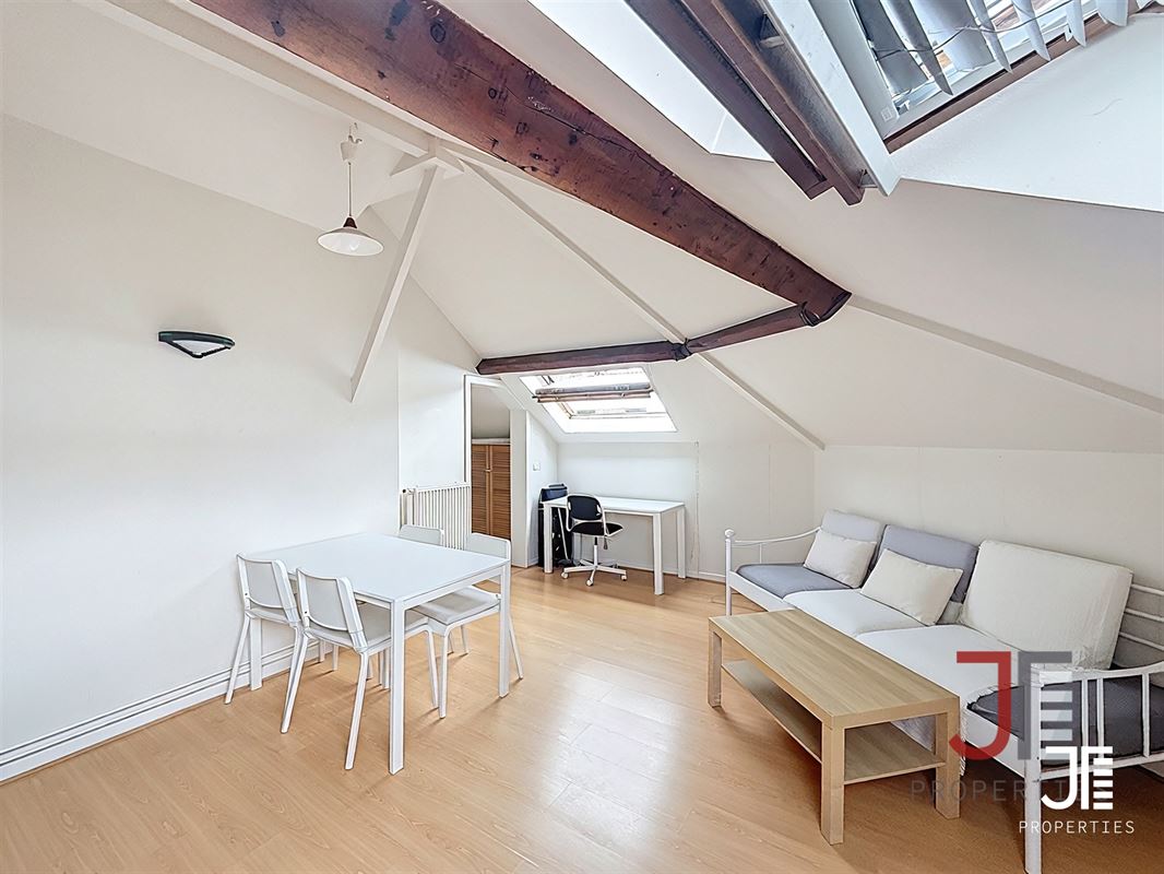 Foto 19 : Immeuble de rapport te 1060 Saint-Gilles (België) - Prijs &euro; 625.000