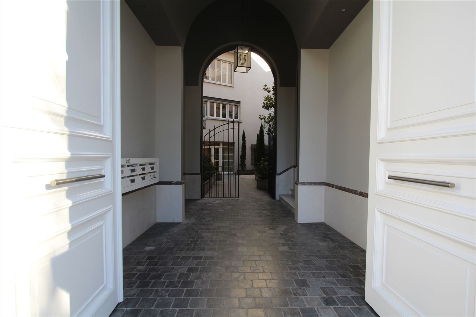 Biens location Brussels Real Estate