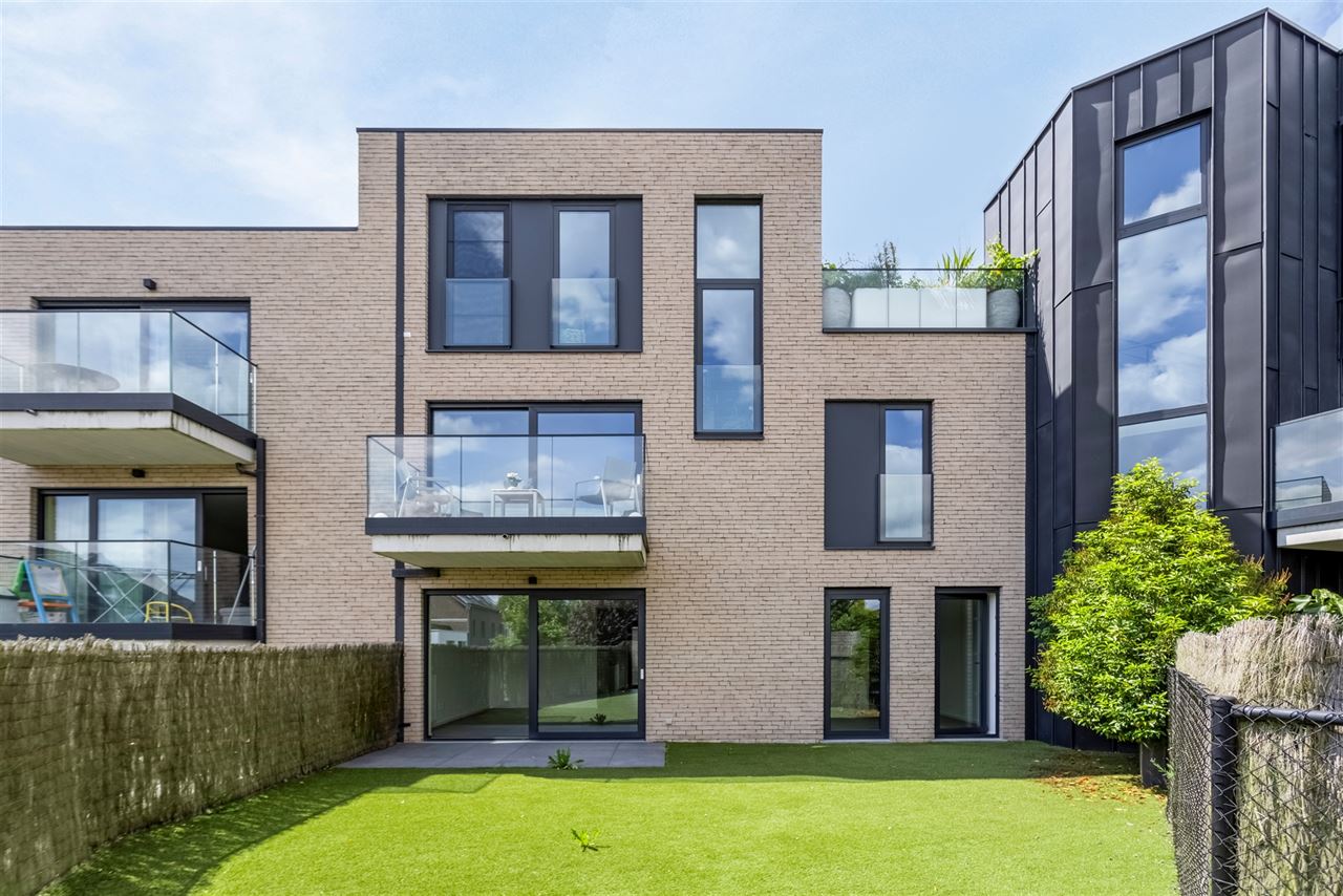 3090 OVERIJSE