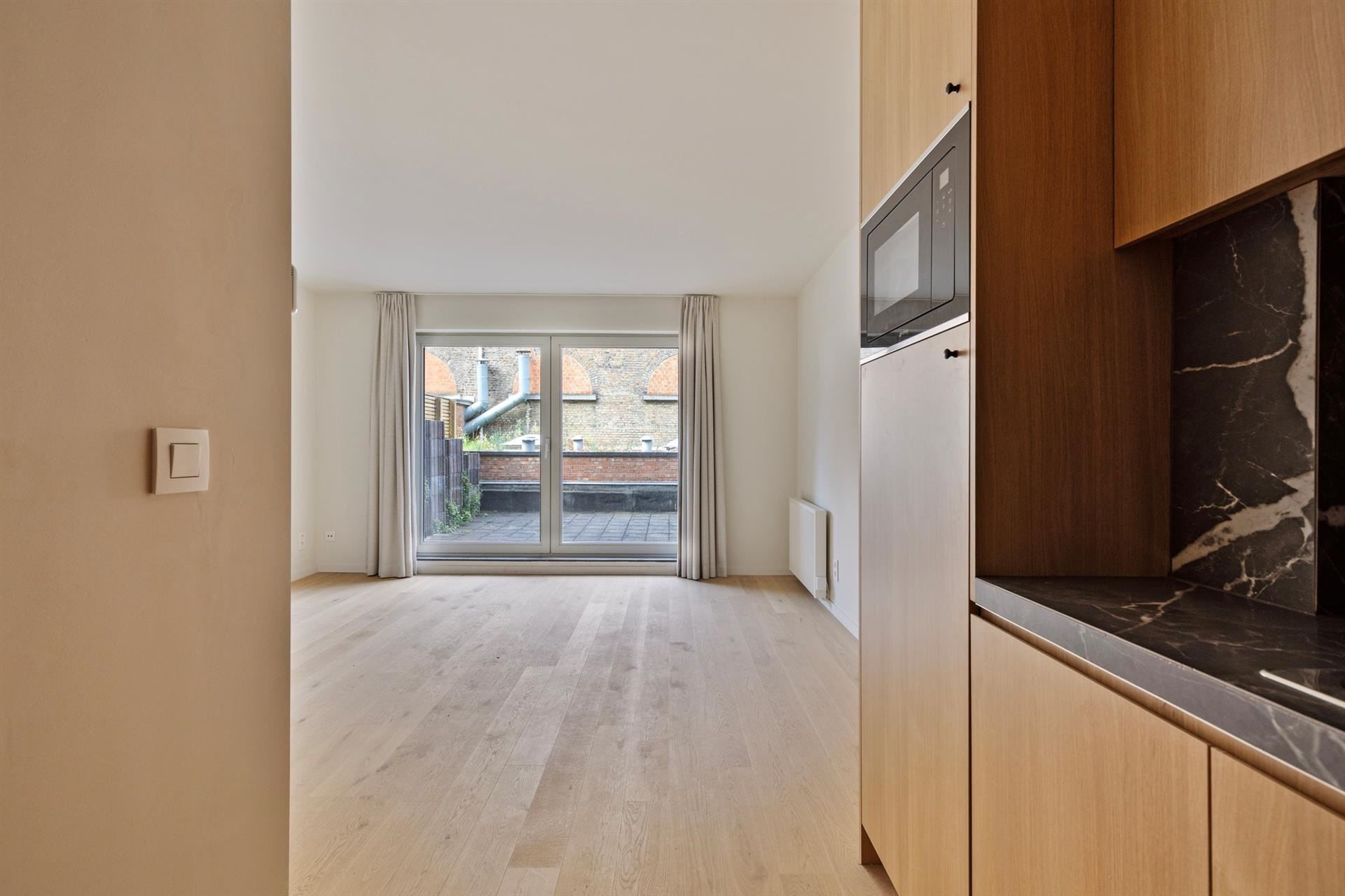 Volledig gerenoveerd 1-slaapkamer appartement