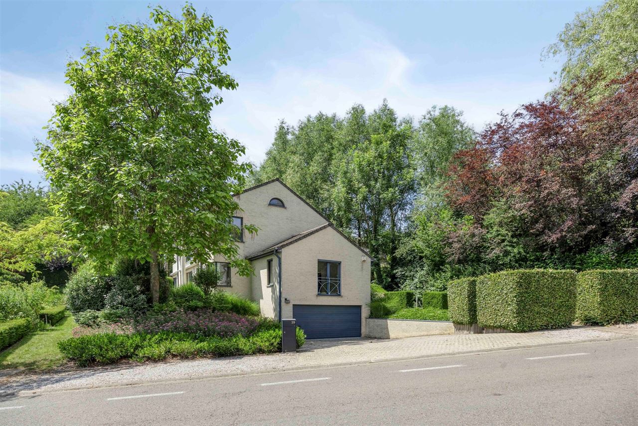 Prachtige moderne villa in rustige wijk