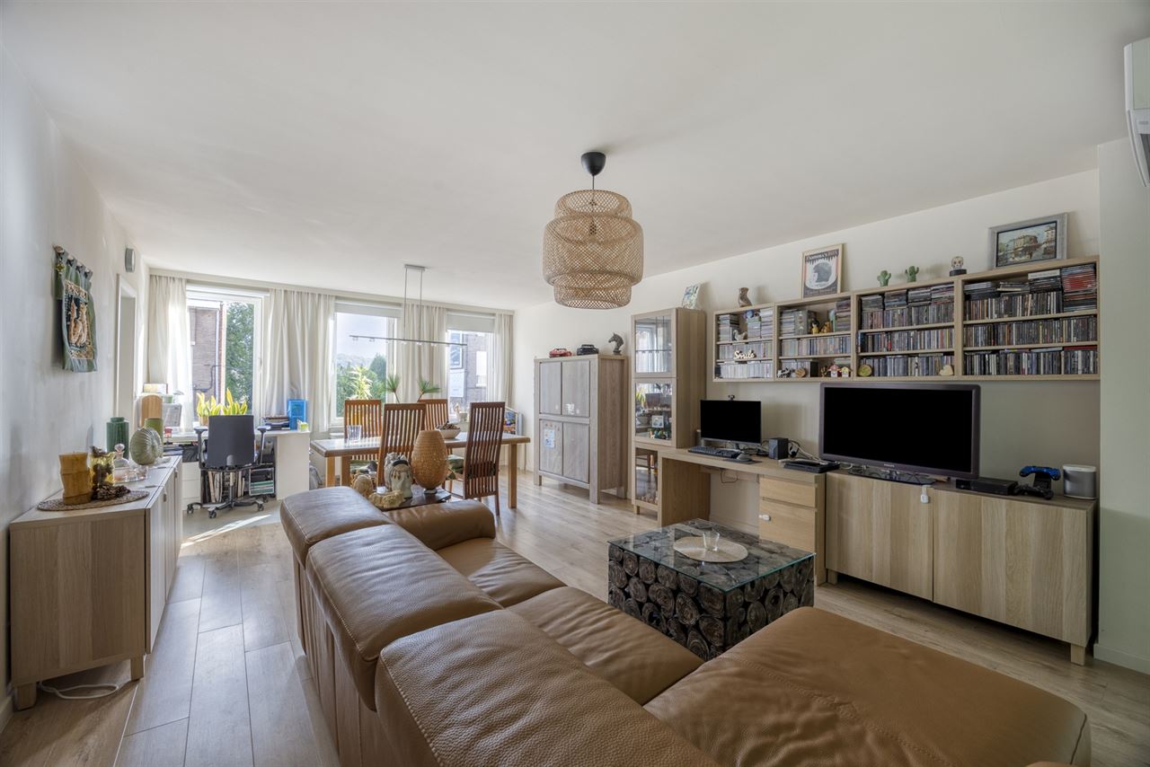 2-slaapkamer appartement met ruim terras en garagebox 45 m²