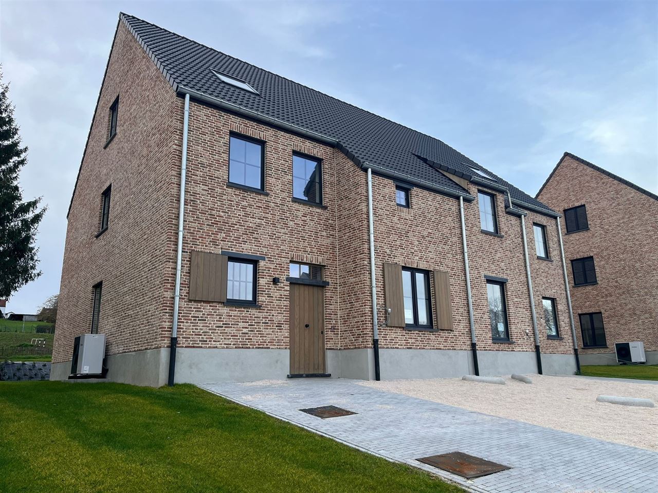 Prachtige nieuwbouw op rustige locatie