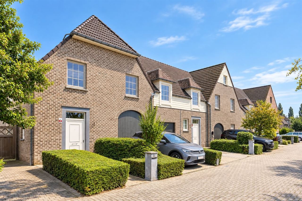 Charmante 2-gevel woning in perfecte staat