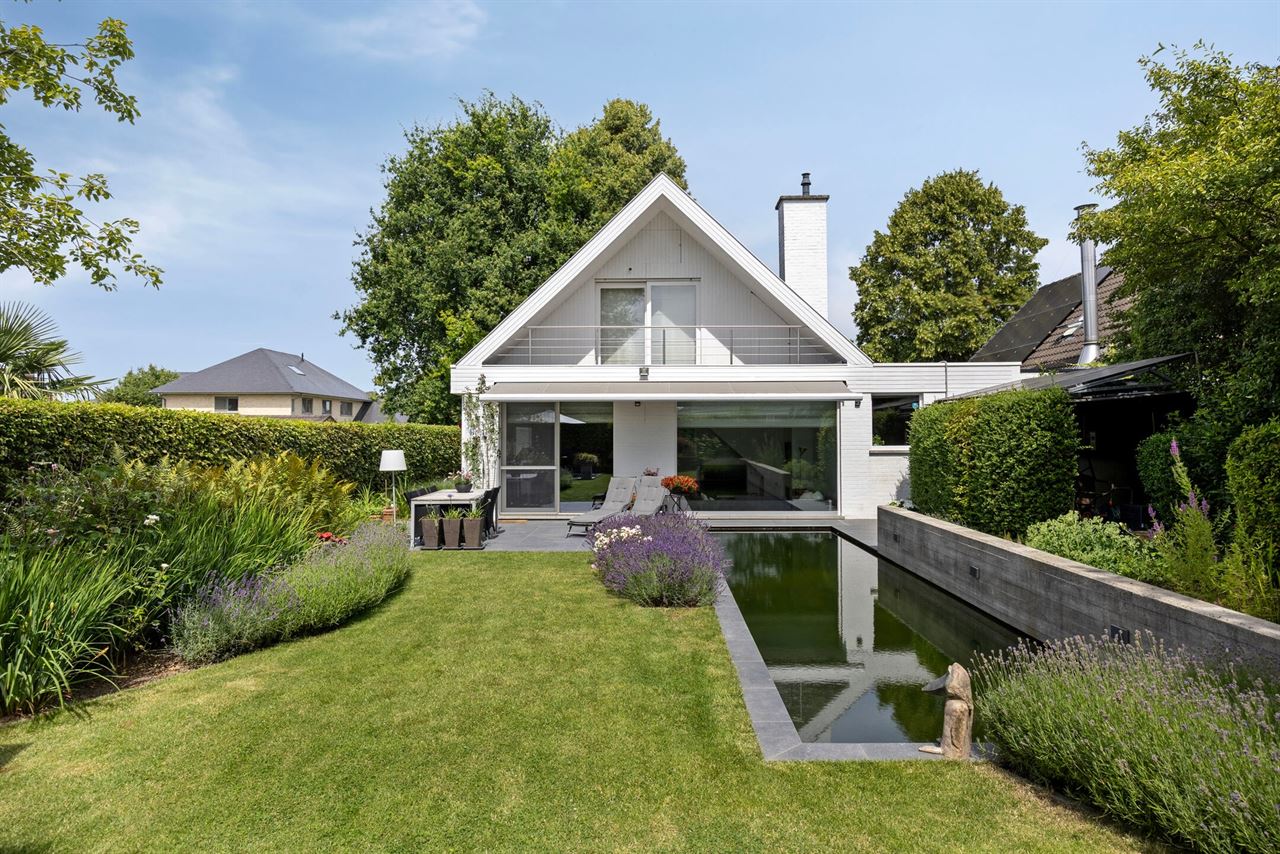 Maison totalement rénovée dans un cul-de-sac