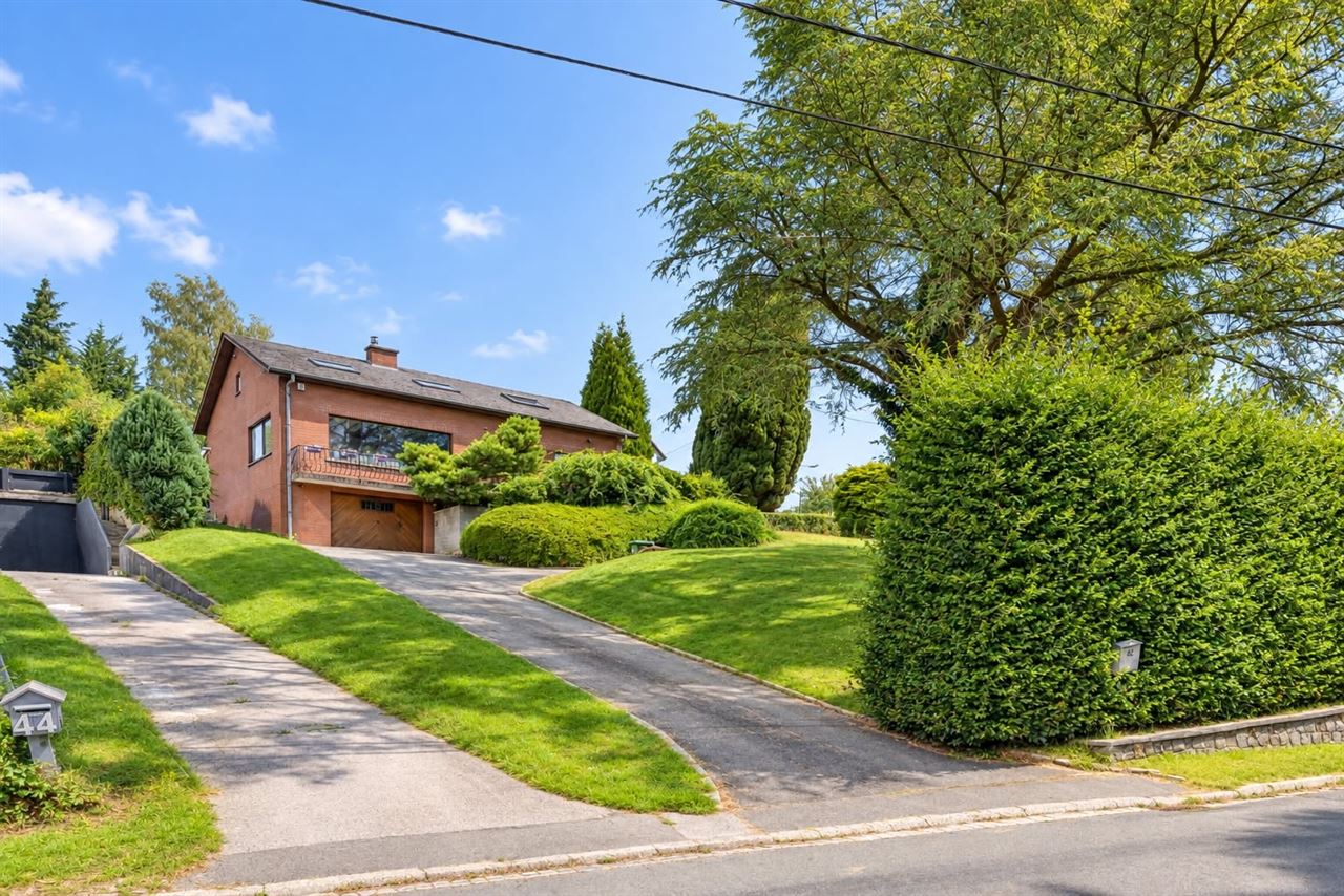 Perfect onderhouden villa in rustige straat