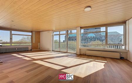 APPARTEMENT UNIQUE 3 CHAMBRES DE 119 M² AVEC VUE PANORAMIQUE - IMMO BPC