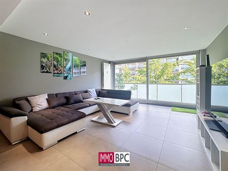 Appartement entièrement rénové dans un excellent emplacement - IMMO BPC