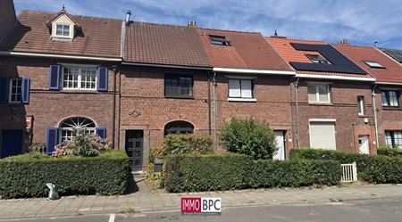 Charmante maison avec 3 chambres et jardin de ville - IMMO BPC