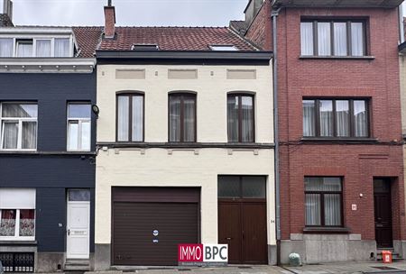 Maison avec grand jardin, double garage - IMMO BPC