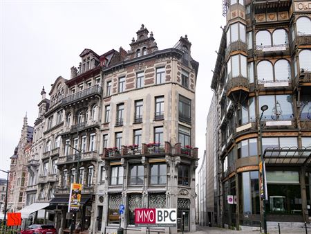 Appartement rénové avec vue panoramique au cœur de Bruxelles - IMMO BPC