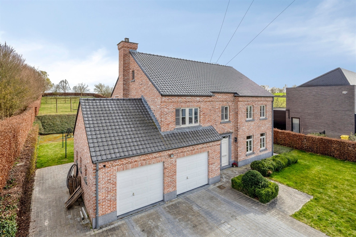 Villa te koop in Hoegaarden