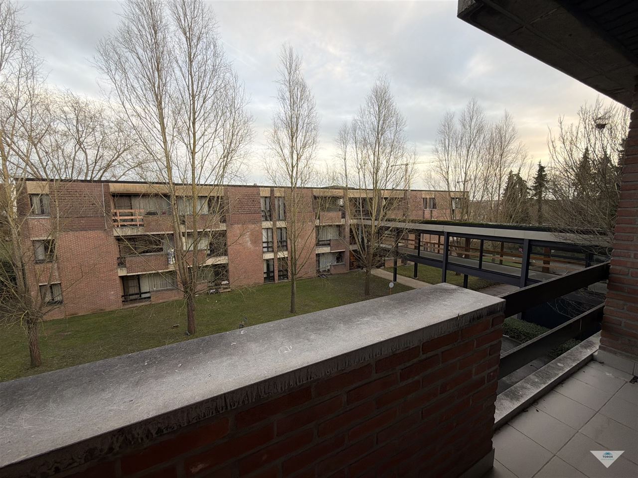 Service flat B/51