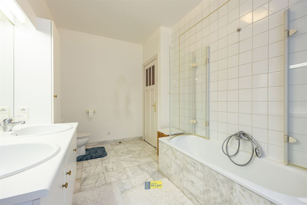 Handelspand met woonst in Schoten - foto 28