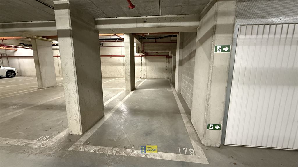 Staanplaats - binnen in Wilrijk - foto 6