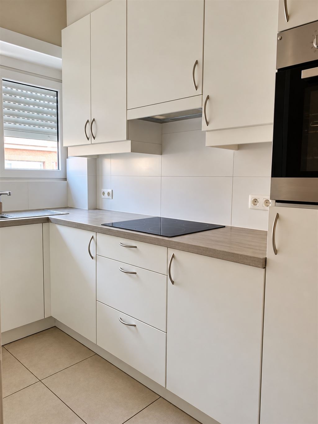 Appartementsgebouw in Hoevenen - foto 5