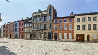 BONNE MAISON SITUEE AU CENTRE-VILLE