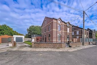 SUPERBE MAISON 3F COMPLETEMENT RENOVEE RECEMMENT