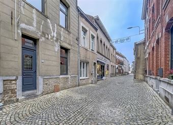 MAISON 2F SITUEE EN CENTRE-VILLE