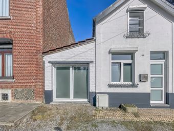 JOLIE MAISON 2 CHAMBRES AVEC JARDIN