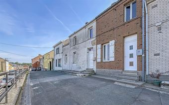 JOLIE MAISON 2F AVEC SPACIEUX JARDIN