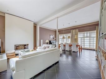 SOMPTUEUSE ET VOLUMINEUSE MAISON DE CARACTERE (+/-447M² HABITABLE)