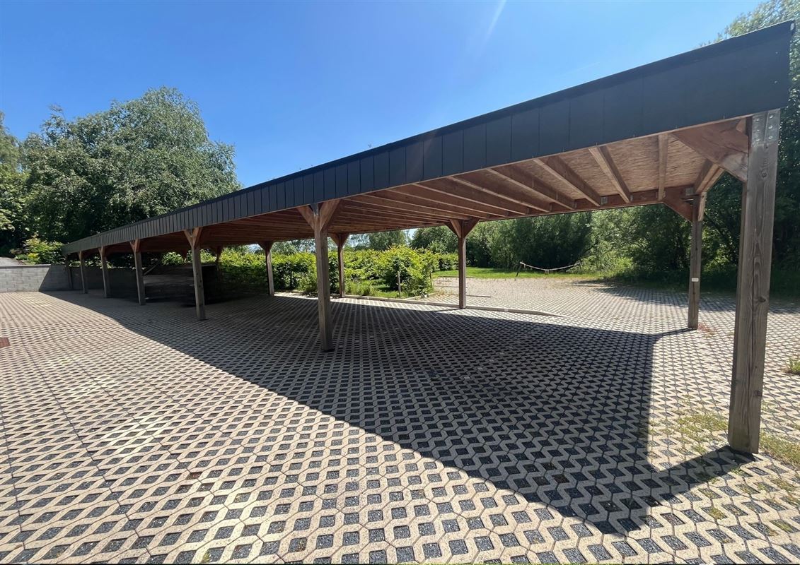 Appartement 2ch., garage, cave et parking sous carport