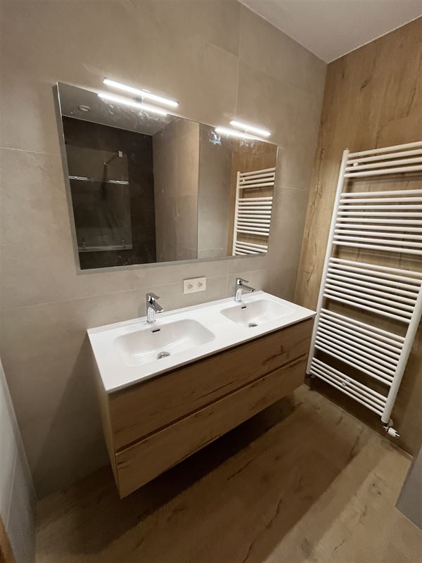 Appartement avec jardin entièrement rénové !