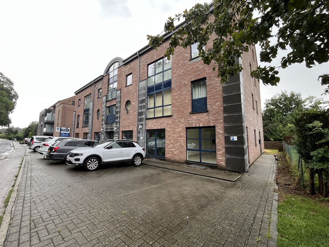 Appartement avec jardin entièrement rénové !