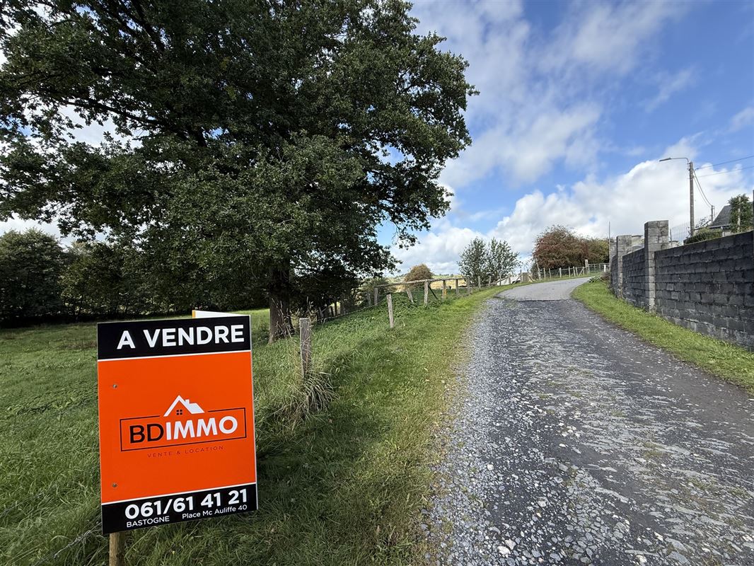 Terrain à bâtir de 11a 07ca, hors lotissement