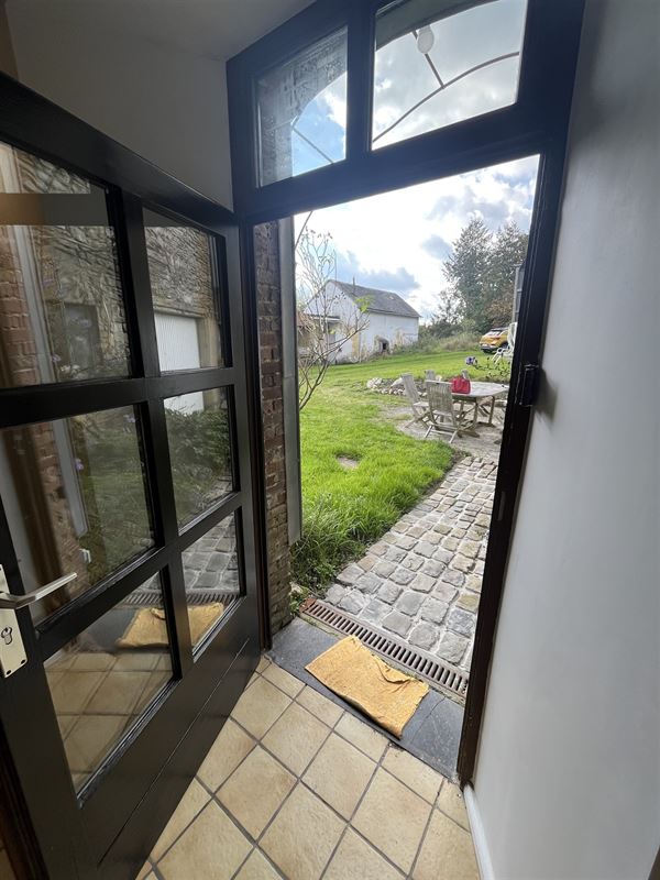 Maison 3 chambres avec garage et  jardin ! 