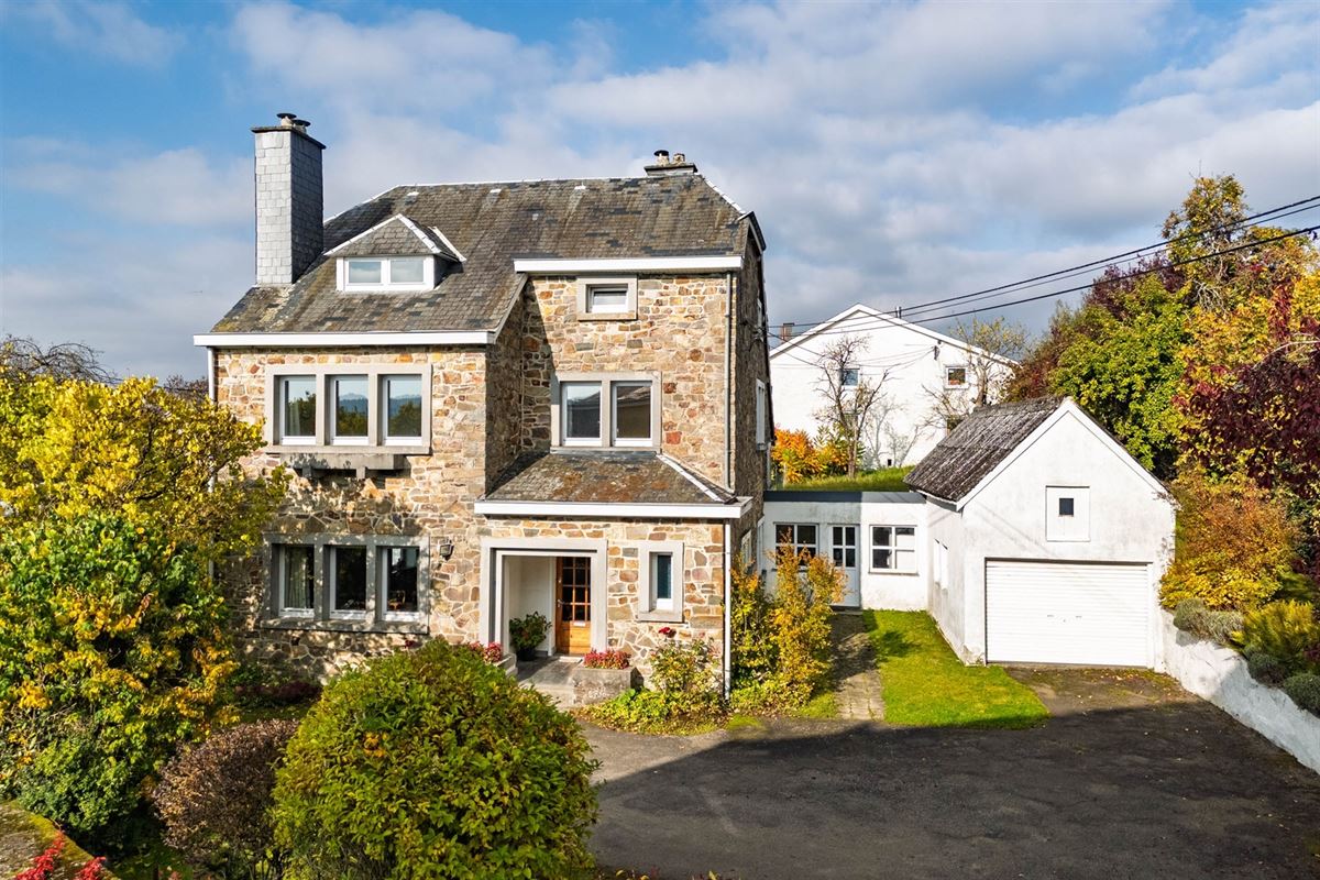 Maison 4 à 5ch. sur 16a 55ca avec garage et beau jardin