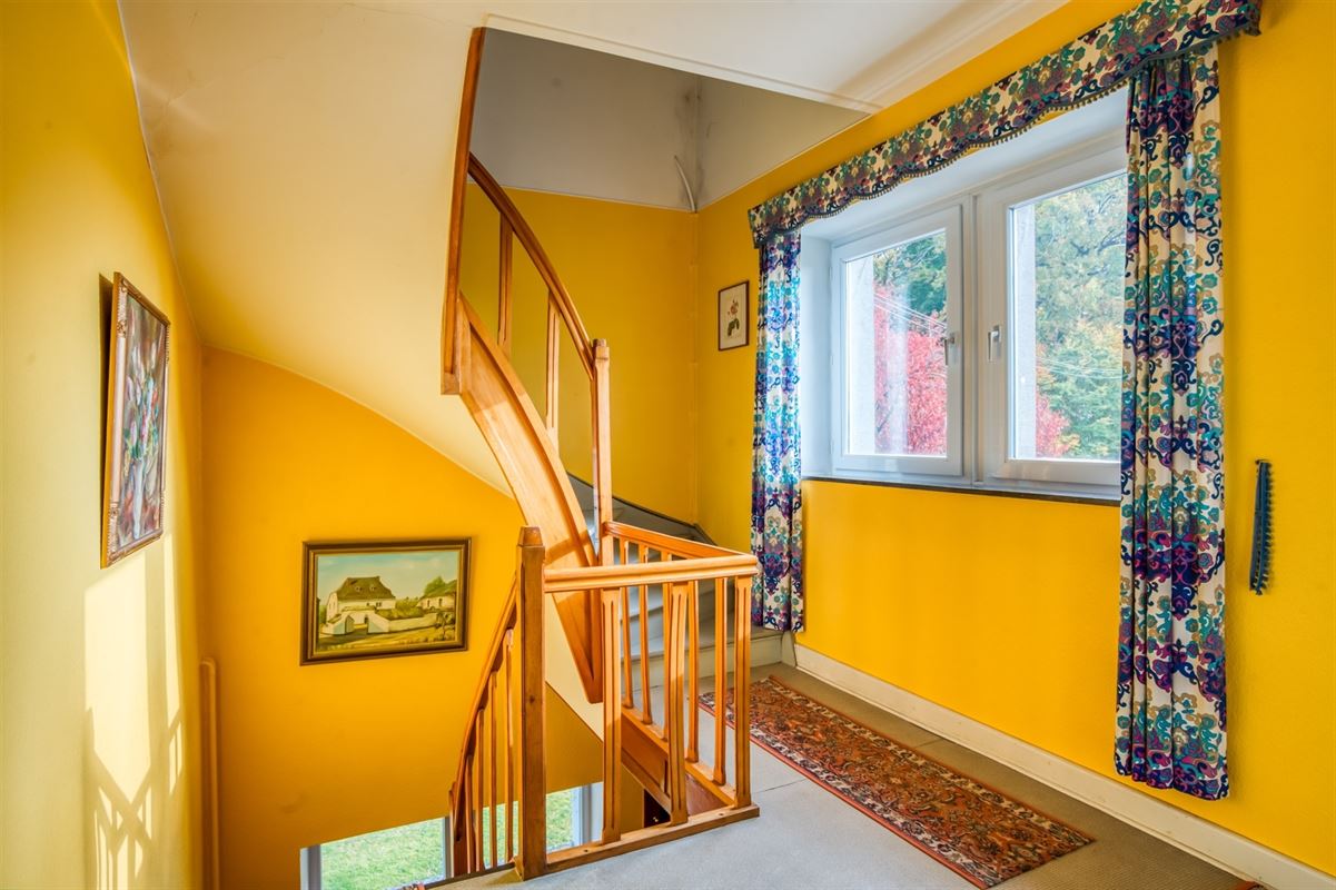 Maison 4 à 5ch. sur 16a 55ca avec garage et beau jardin