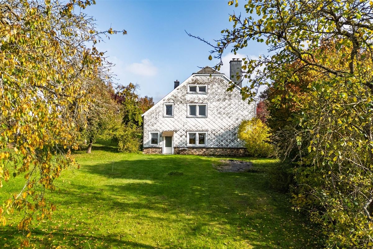 Maison 4 à 5ch. sur 16a 55ca avec garage et beau jardin
