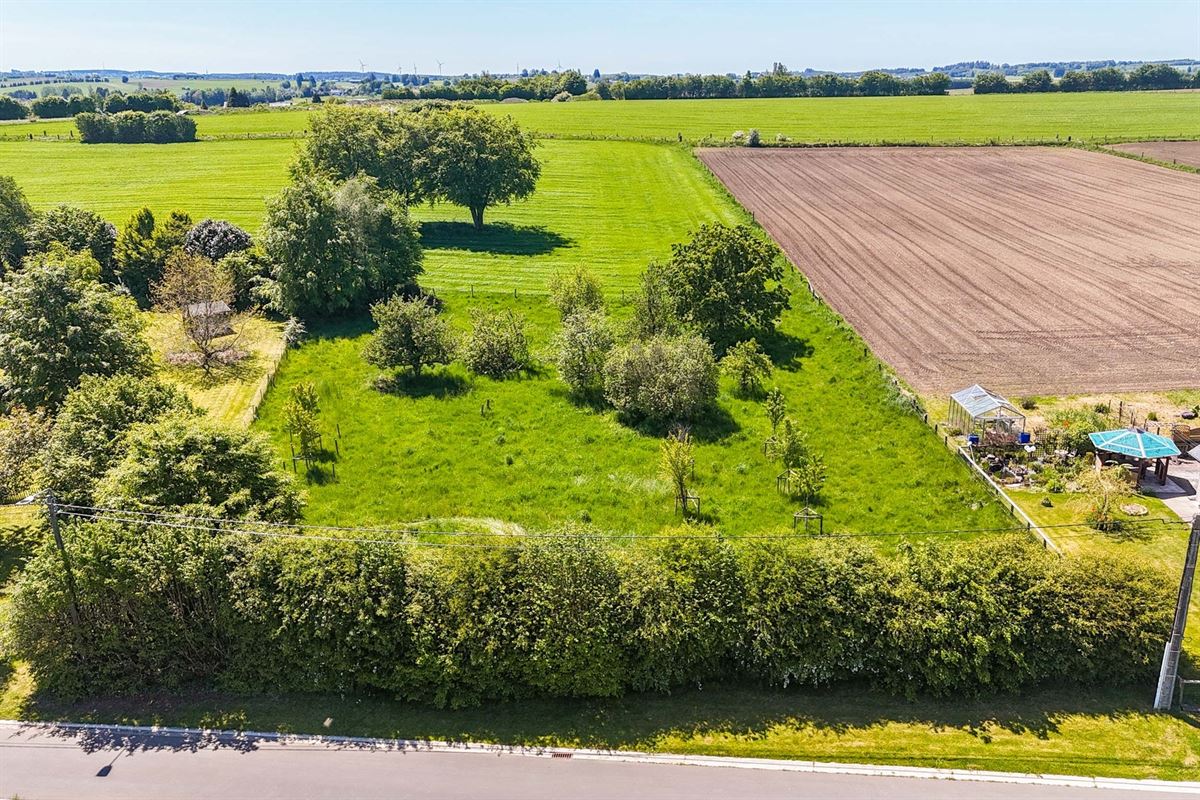 Terrain à bâtir, hors lotissement, 25a 94ca, +- 40m à route