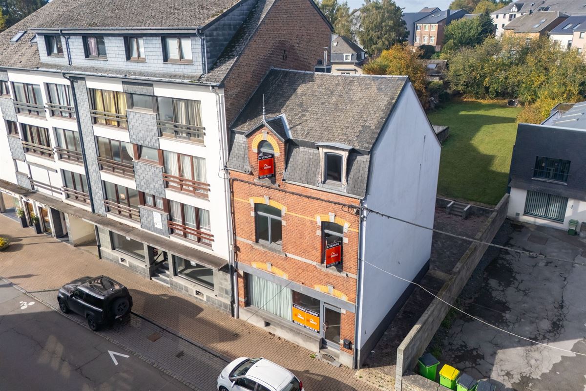 Grande maison 6ch aved jardin et possibilité rez commercial
